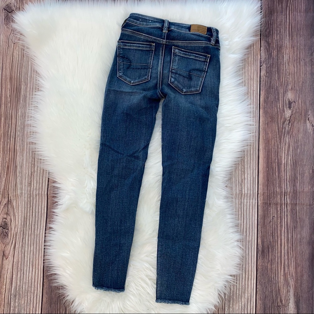 American Eagle | High Rise Jegging Crop Jeans - Picture 3 of 7